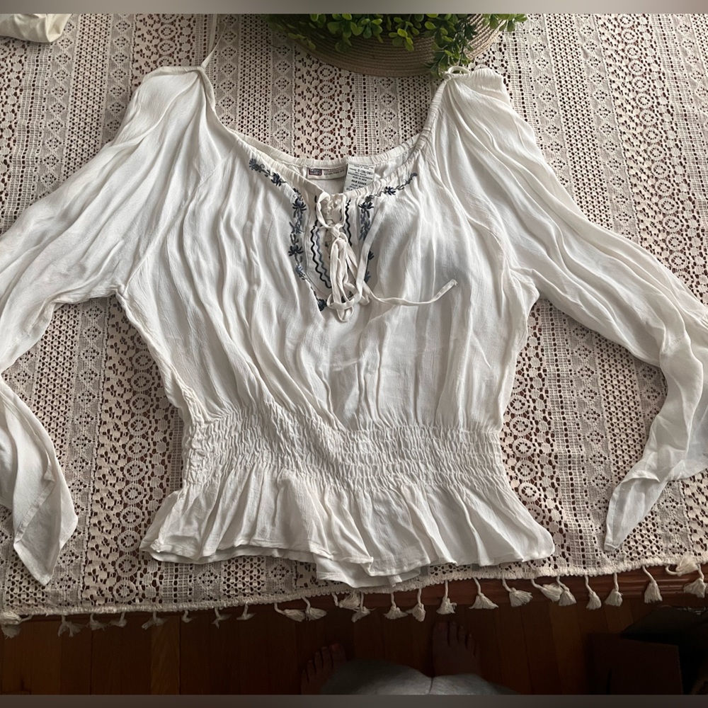 Faded Glory White Off-Shoulder Smocked Peasant Blouse
